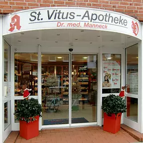 Aussenansicht der St. Vitus-Apotheke