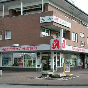 Aussenansicht der Apotheke am Markt