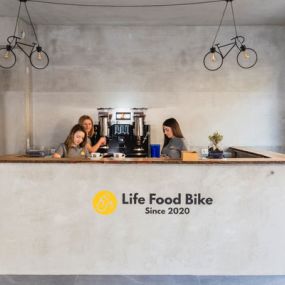 CAFÉ - Fahrradvermietung | NB Life Food Bike GmbH | München