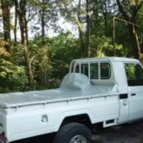 Toyota Pickup Seite - Planen und Zelte | CPS Carsten Peter Schrott | München