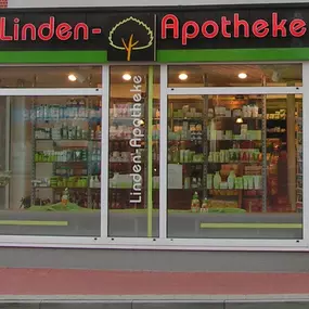 Aussenansicht der Linden-Apotheke