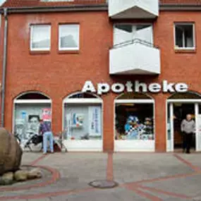 Aussenansicht der Apotheke Rugenbergen