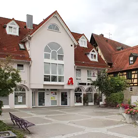 Aussenansicht der Apotheke am Rathausplatz