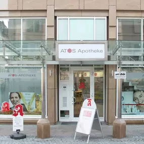 Aussenansicht der Atos Apotheke Heidelberg