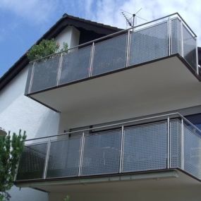 Bild von WERNER-Ausstellung Balkon-Terrasse-Treppe