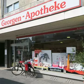 Aussenansicht der Georgen Apotheke Schmid und Leining OHG