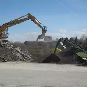 Bild von Engl Bagger - Fuhrbetrieb und Recycling GmbH | Gro