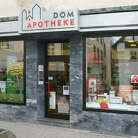 Aussenansicht der Dom-Apotheke