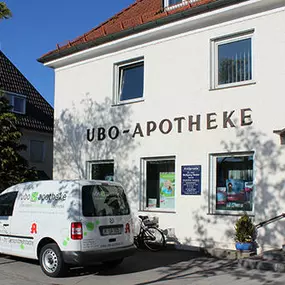 Aussenansicht der Ubo-Apotheke