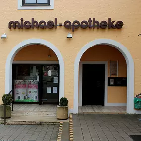 Aussenansicht der Michael-Apotheke