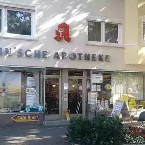 Aussenansicht der Otto Christin´sche Apotheke e. K.