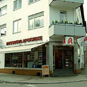 Aussenansicht der Rossberg-Apotheke