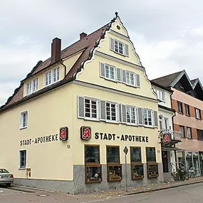 Aussenansicht der Stadt-Apotheke Dietenheim