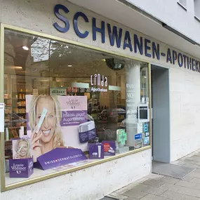 Aussenansicht der Schwanen-Apotheke