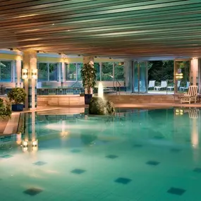 Spa swimming pool