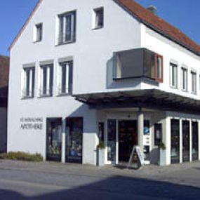 Aussenansicht der St. Wolfgang-Apotheke