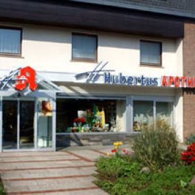 Aussenansicht der Hubertus-Apotheke