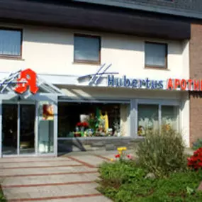 Aussenansicht der Hubertus-Apotheke