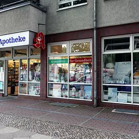 Aussenansicht der Edelweiß-Apotheke