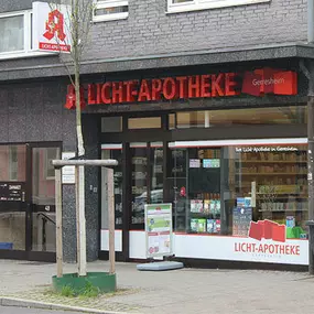 Aussenansicht der Licht-Apotheke Gerresheim