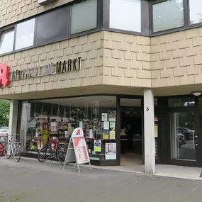 Aussenansicht der Apotheke am Markt