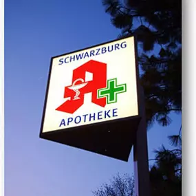 Aussenansicht der Schwarzburg-Apotheke