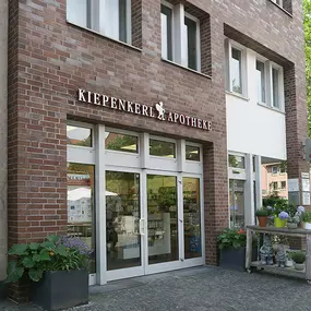 Aussenansicht der Kiepenkerl-Apotheke