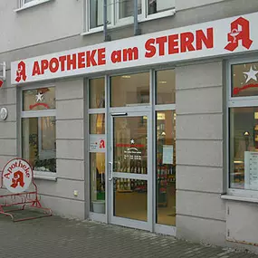 Aussenansicht der Apotheke am Stern