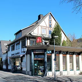 Aussenansicht der Bahnhof-Apotheke