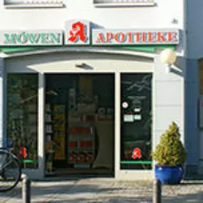 Aussenansicht der Möwen-Apotheke