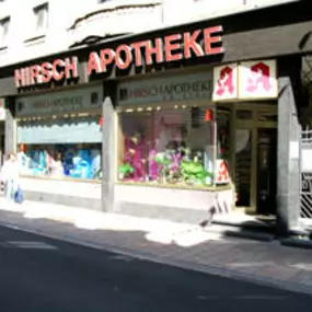 Aussenansicht der Hirsch-Apotheke