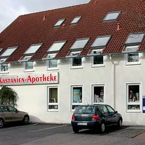 Aussenansicht der Kastanien-Apotheke