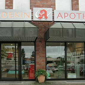 Aussenansicht der Godekin-Apotheke