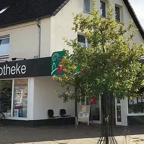 Aussenansicht der Heide-Apotheke