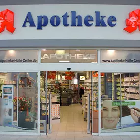 Aussenansicht der Apotheke im Halle-Center