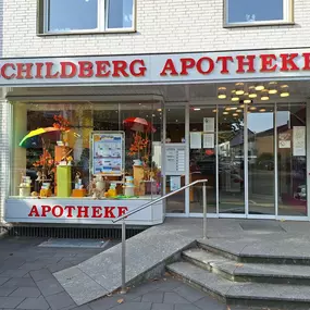 Aussenansicht der Schildberg-Apotheke