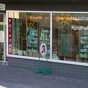 Aussenansicht der Haarstrang-Apotheke