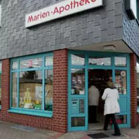 Aussenansicht der Marien-Apotheke