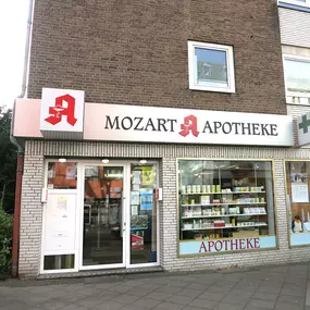 Aussenansicht der Mozart-Apotheke