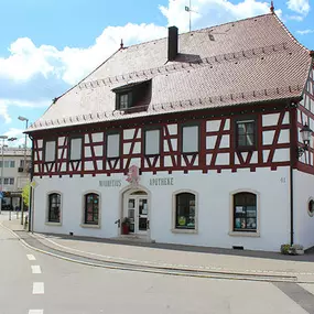 Aussenansicht der Mauritius-Apotheke