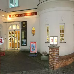 Aussenansicht der Anker-Apotheke