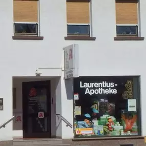 Aussenansicht der Laurentius-Apotheke