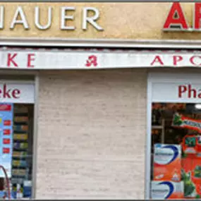 Aussenansicht der Senftenauer Apotheke