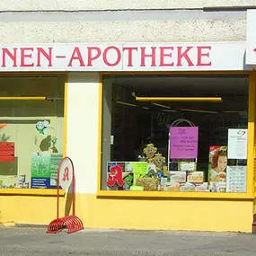 Aussenansicht der Sonnen-Apotheke