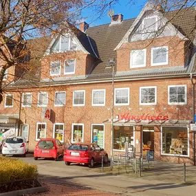 Aussenansicht der Apotheke am Andreas-Hofer-Platz