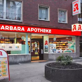 Aussenansicht der Barbara Apotheke