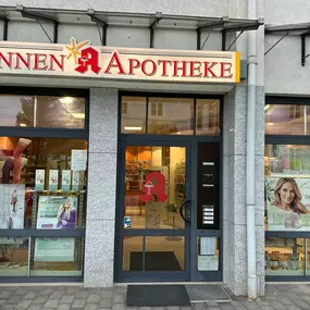 Aussenansicht der Sonnen-Apotheke