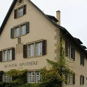 Aussenansicht der Kloster-Apotheke