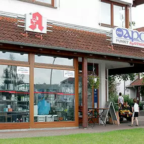 Aussenansicht der Punkt-Apotheke Bruchsal