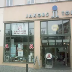 Aussenansicht der Apotheke am Jakobstor